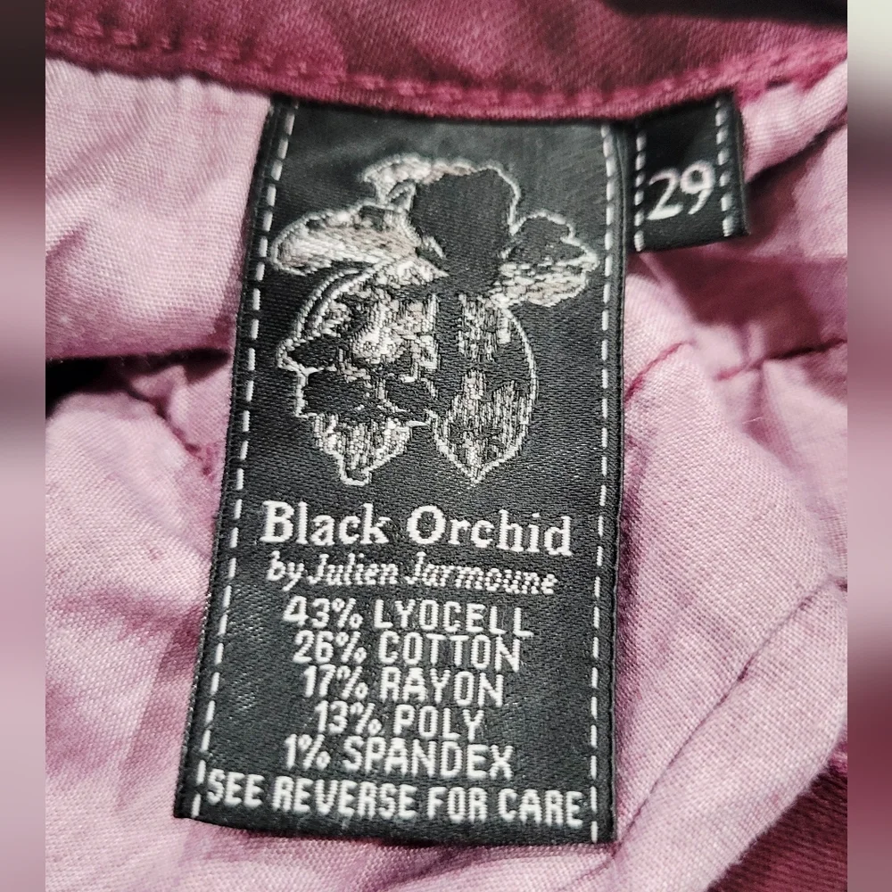 NWT Black Orchid Burgundy Black Jewel Floral Skinny Jeans | Size 29 - Picture 8 of 9